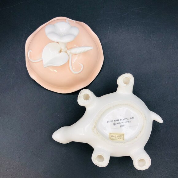 1982 Fitz & Floyd Blush Pink Turtle Trinket Box, Vintage Porcelain Jewelry Dish - Picture 4 of 11